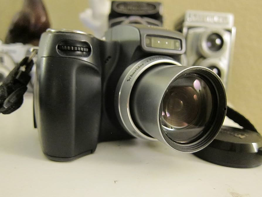 Amazon.com : Kodak Easyshare DX6490 4 MP Digital Camera with